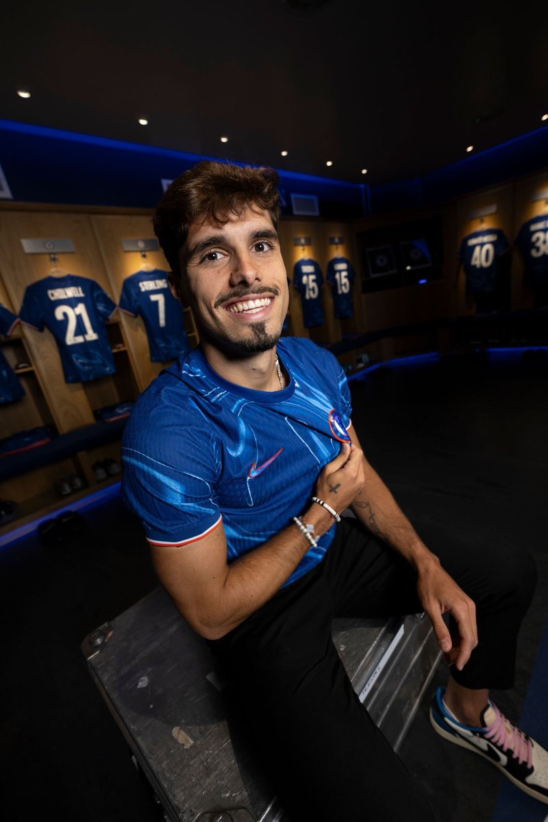 #19 🔵