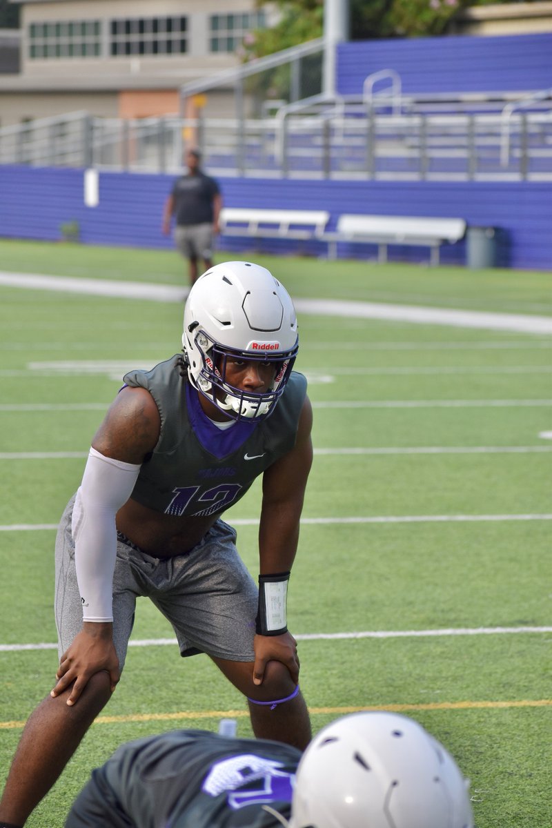 MajorsFootball's tweet photo. It feels good to be back ⚔️

#Day1 | #FliptheM https://t.co/CRnG0aVoVi