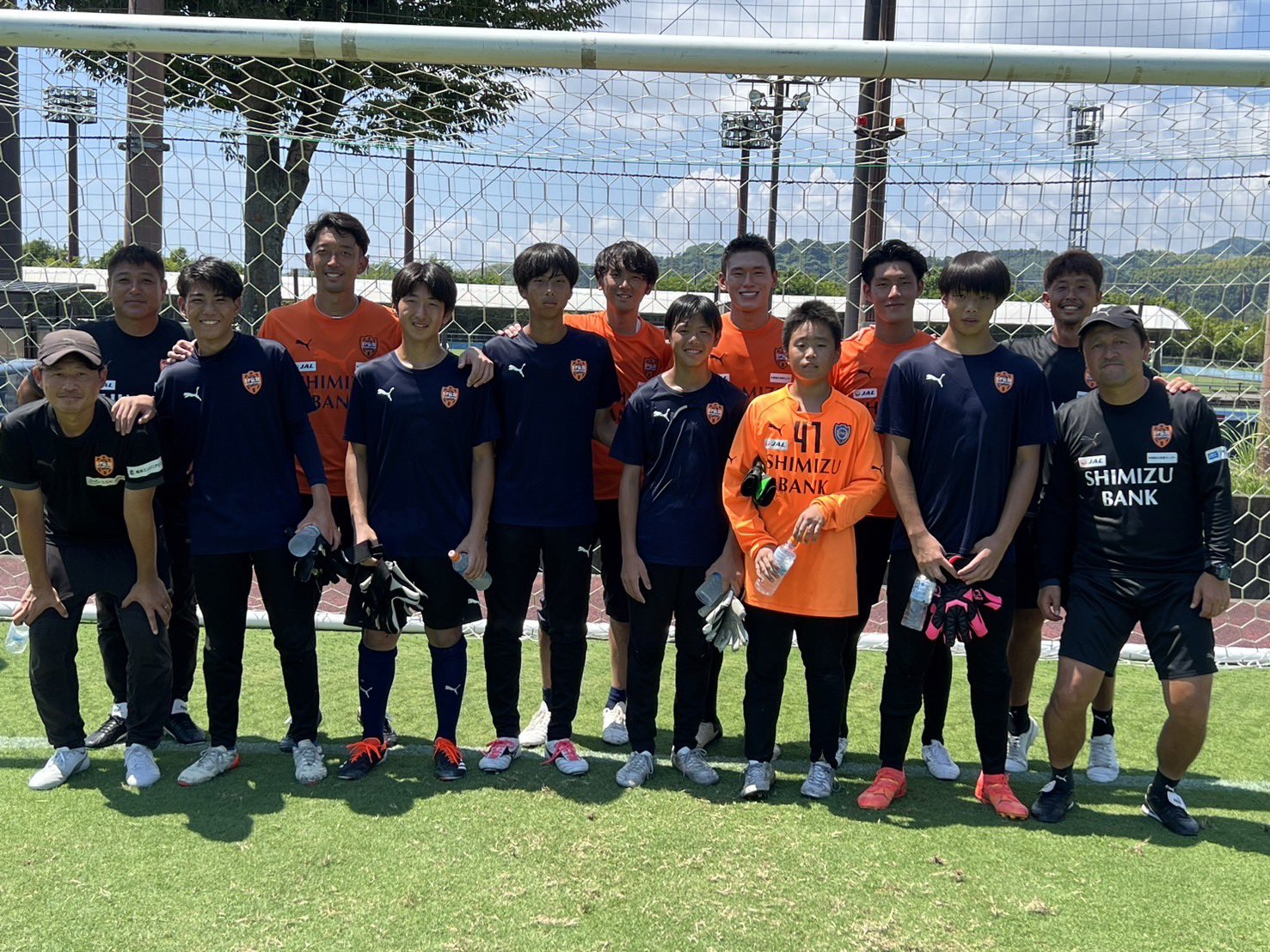 清水エスパルス　練習用1/4ジップトップ PUMA 清水エスパルス 2021 公式戦用トレーニングハーフジップ