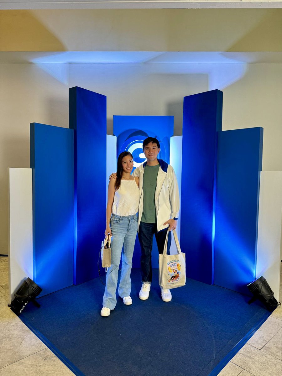 vmgasia's tweet photo. Kahit sino, kaya. 💙 Anthony, Von, Dani, Marc and Charles at @gcashofficial’s #GCashStories event! 🥰

#KahitSinoKaya #AnthonySemerad #VonPessumal #DaniRavena #MarcPingris #CharlesTiu #VMGTalent https://t.co/h3qbywUz7i