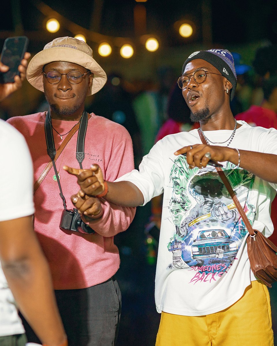 friendzonelome's tweet photo. Nous avons eu un comeback avec des vibrations pures et des sourires sans fin. 🤩

❤️ Big love à tous ceux qui sont venus et qui ont rendu le retour exceptionnel !

See you asap ✨ https://t.co/O7pYe0iong