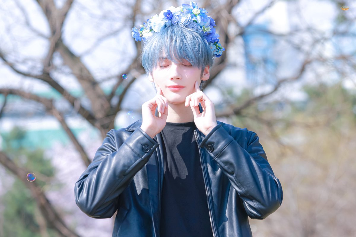 240405

#휴닝카이가수놓은여름밤의은하수
#HUEAreMyEverything 
#휴닝카이  #HUENINGKAI  #ヒュニンカイ