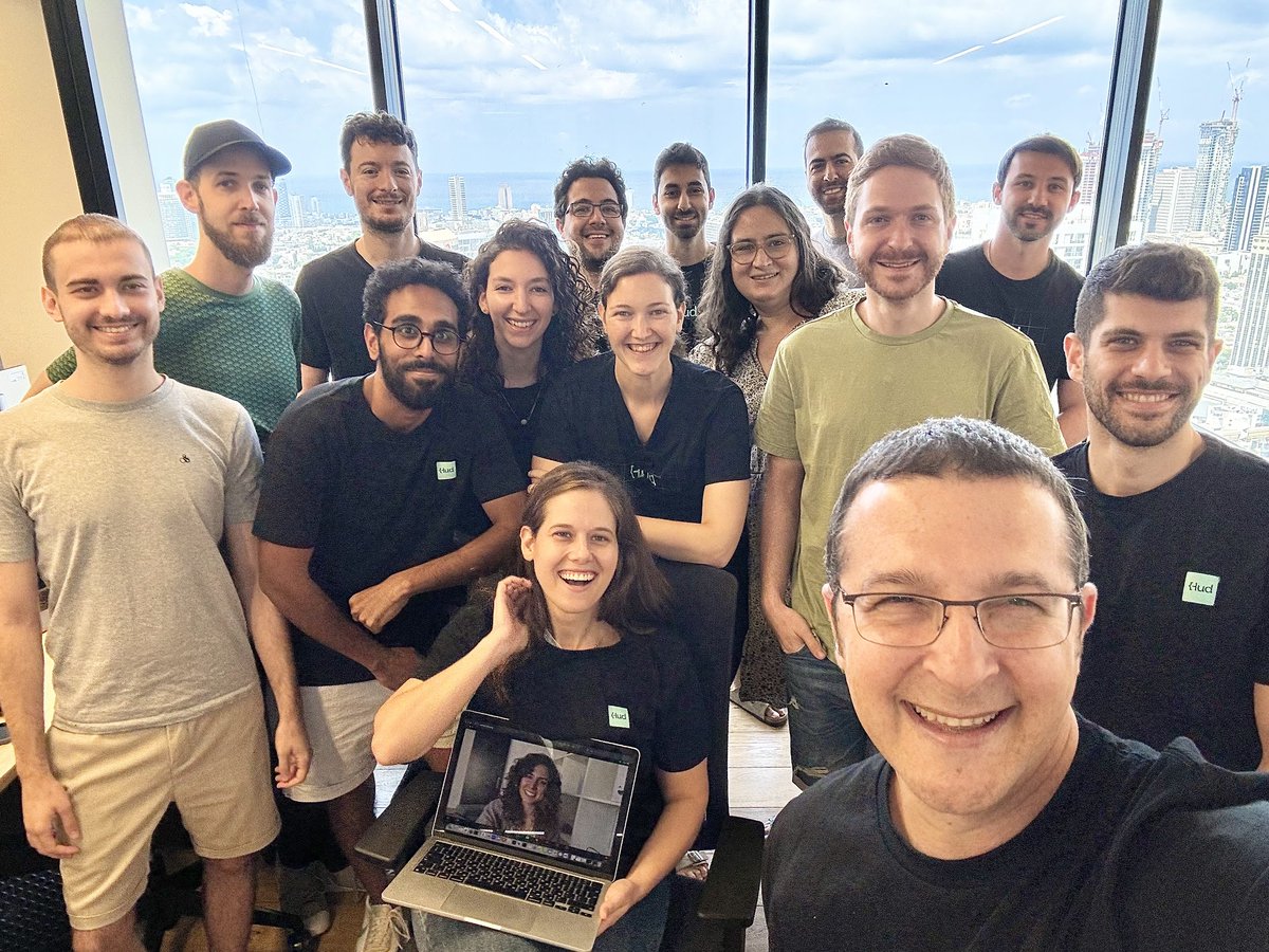 Hello World! After a year of hard work in quiet building mode, collaborating with amazing design partners, and after completing a few technical achievements, it’s time to expose ourselves to the world! Well, we are Hud 🤩 (<a href="/hud_hq/">Hud</a>) 1/