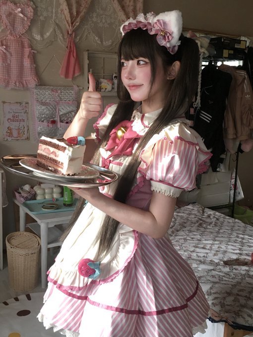 コスプレイヤー凸守たかねのTwitter画像35
