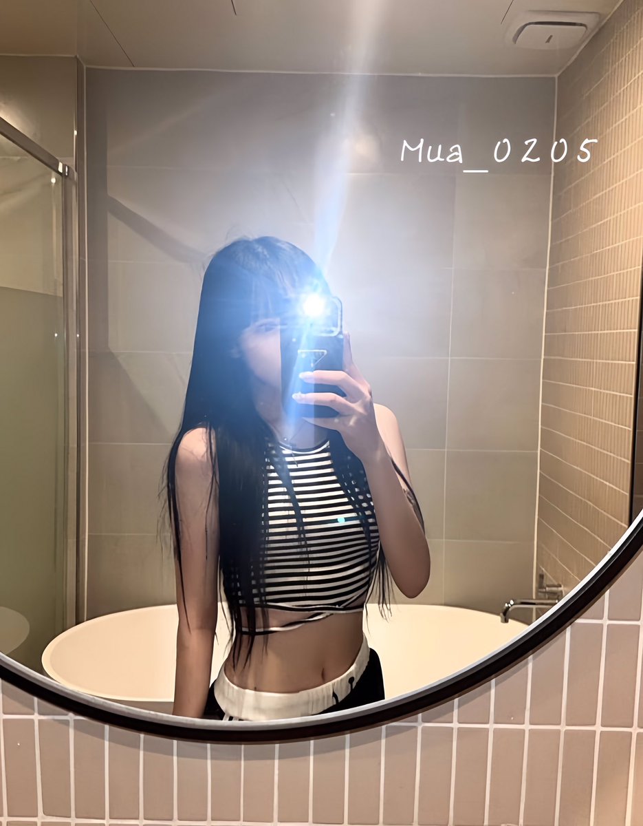 𝓜𝓲𝓪 tweet media