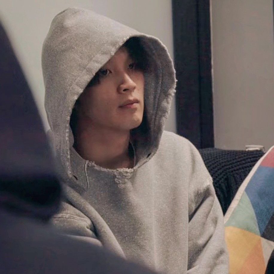 l★ehaen!e (@urfavvleehaenie) on Twitter photo 