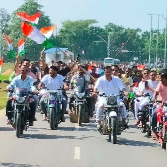 BJYMAssamPrdsh's tweet photo. Glimpses of #TirangaBikeRally, held by Karimganj district in Ramkrishna Nagar Vidhansabha today in lieu of #HarGharTiranga Abhiyaan.
#HarGharTiranga
#BJYMAssam
#TirangaBikeYatraAssam https://t.co/nFbpWIGLau