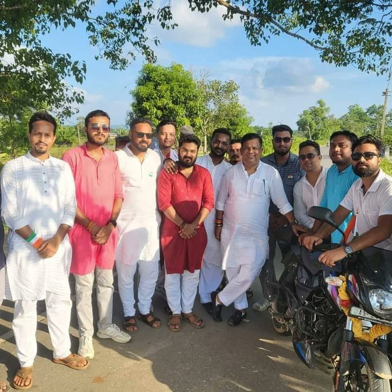 BJYMAssamPrdsh's tweet photo. Glimpses of #TirangaBikeRally, held by Karimganj district in Ramkrishna Nagar Vidhansabha today in lieu of #HarGharTiranga Abhiyaan.
#HarGharTiranga
#BJYMAssam
#TirangaBikeYatraAssam https://t.co/nFbpWIGLau