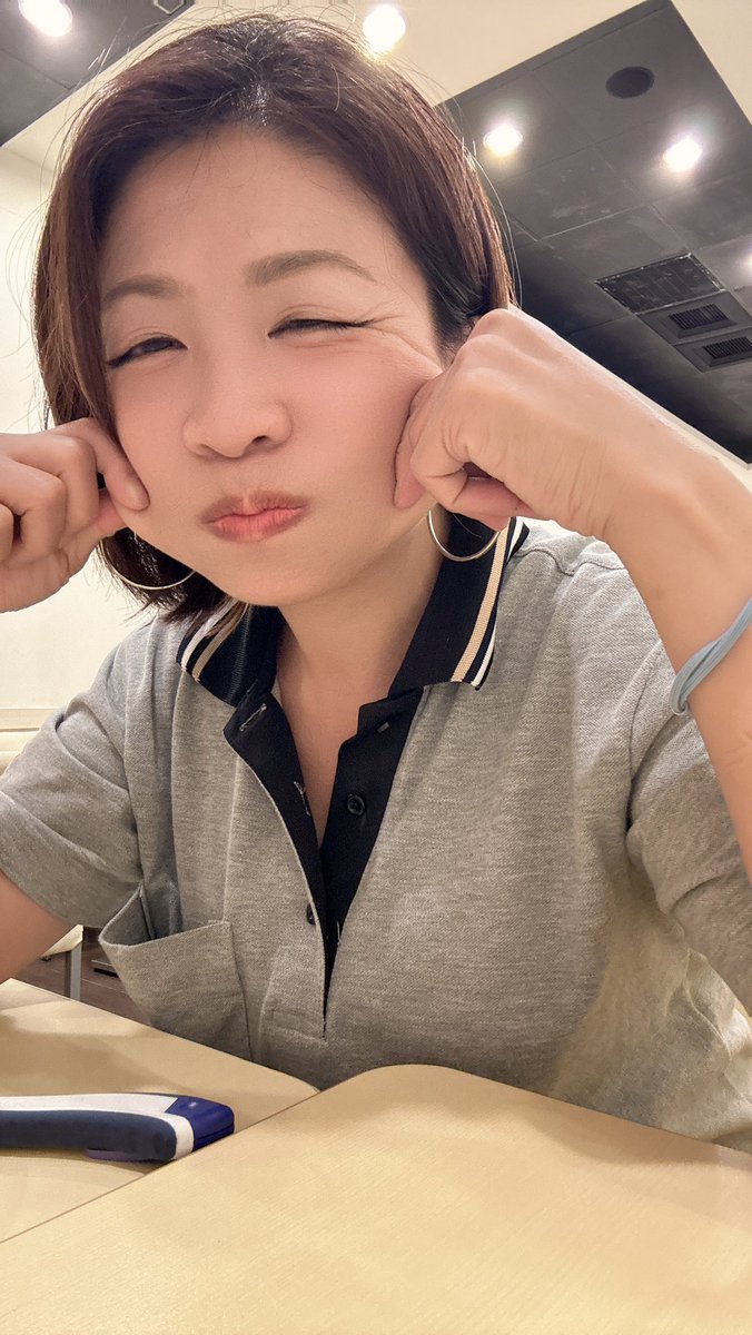 Kate Lin tweet media