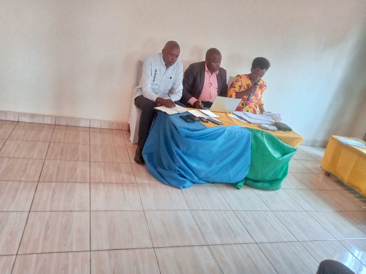 Inama njyanama y,Umurenge wa Rukomo yateranye iyobowe n,Umukuru winama njyanama NIYONSENGA  Isaie  hamwe n,umunyamabanga Nshingwabikorwa w,Umurenge  n,abajyanama bahagarariye utugali.

Ingingo zaganiriweho
1.Kubahiriza gahunda za Leta
2.MUSA
3.gutegura neza imihigo 2024/2025.