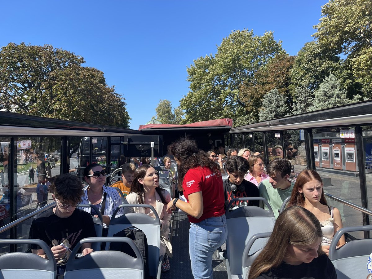 Ukrayna İstanbul Başkonsolosluğu ve Büyükçekmece Belediyesi’nin desteğiyle Ukrayna’dan gelen 55 kişilik heyeti Busforus’ta ağırladık. İstanbul turunda bize eşlik eden Konsolos Sayın Valentyna Khorunzha’ya nazik ziyaretleri için teşekkür ederiz.