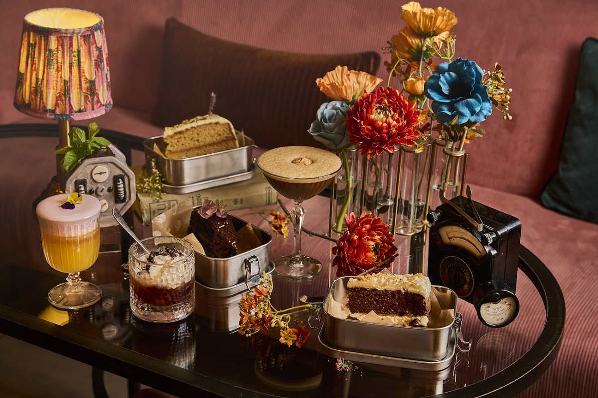 Control Room B tweet media