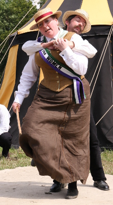FordGreenHall's tweet photo. The Enfield School of defence will at our Time Travel day on Sunday!
With demonstrations of Suffragette Ju Jitsu (yes it was a real thing) at 12.30 and the History of Boxing at 3pm!
11- 3.30pm Sunday 18th August https://t.co/ScZOK3ej1k