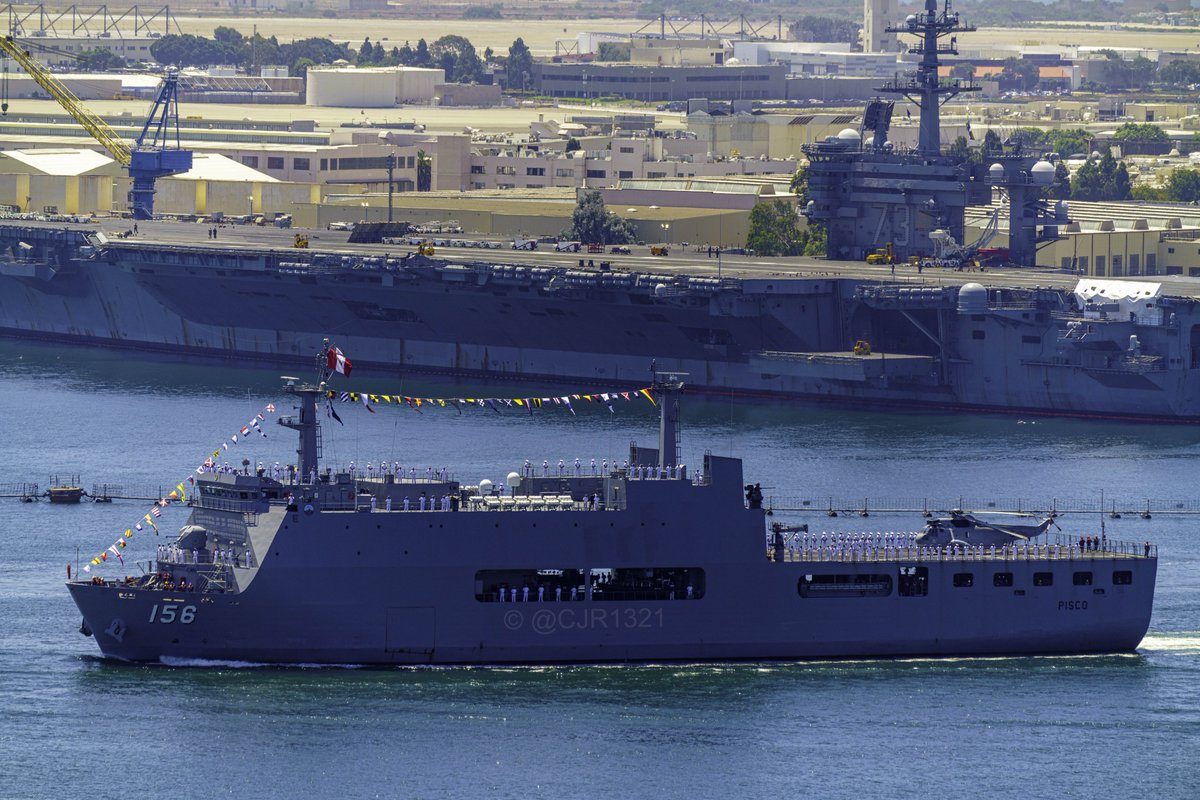 WarshipCam's tweet photo. Peruvian Navy Makassar-class landing platform dock BAP Pisco (AMP-156) coming into San Diego - August 13, 2024 #bappisco #amp156 

SRC: TW-@cjr1321 https://t.co/EAlqpIzntB