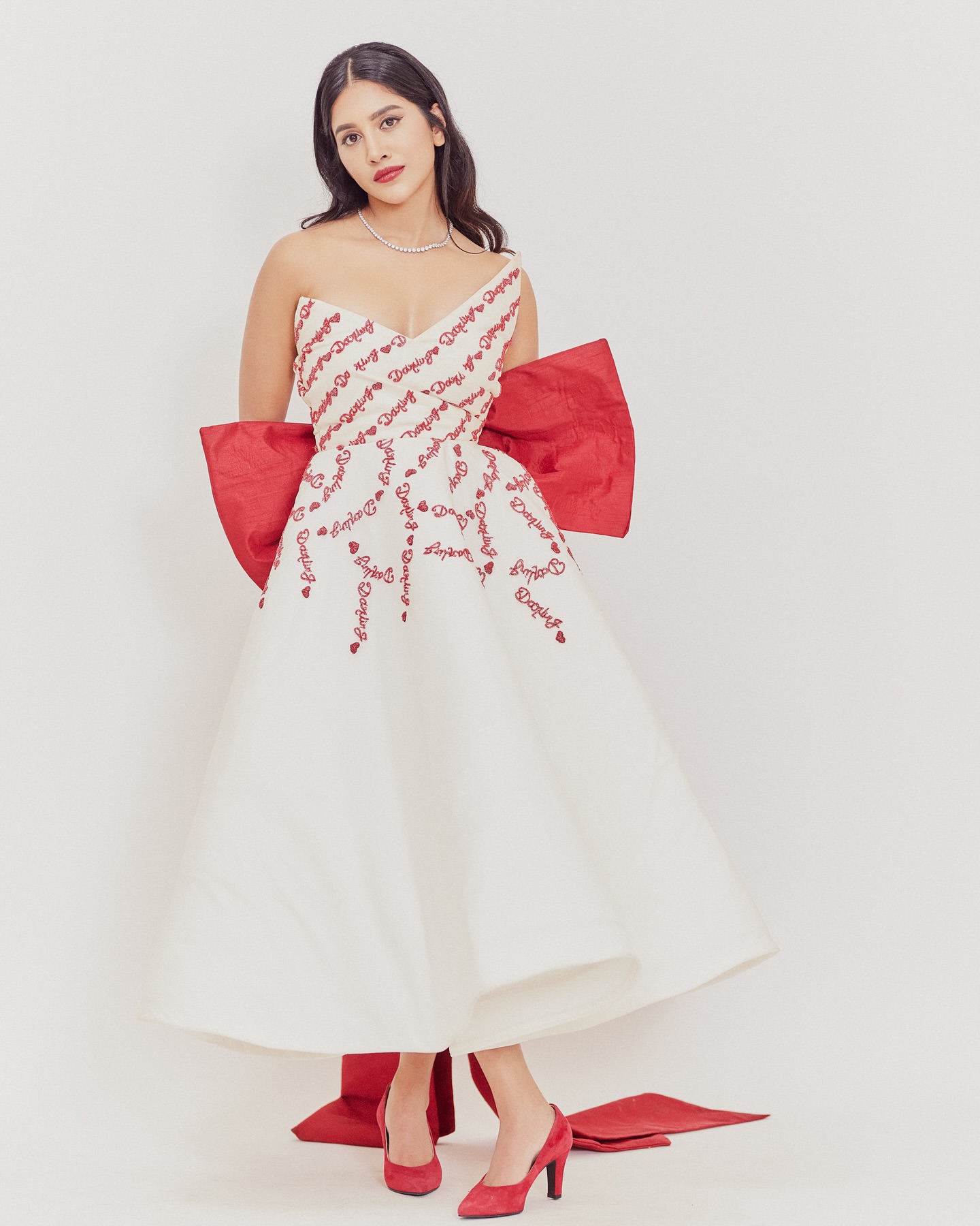 GU8PqqTbAAAcFp1?format=jpg&name=large