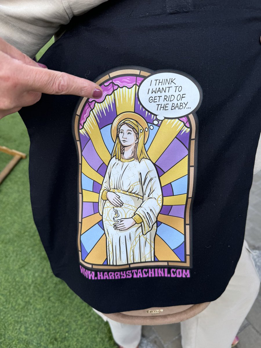 MrMattF17's tweet photo. Also treat yourself to some top quality merch @HStachini  show! 
scan the qr code for tickets. 
Pull the pin and buy the ticket! https://t.co/tXGmh8Hw2w