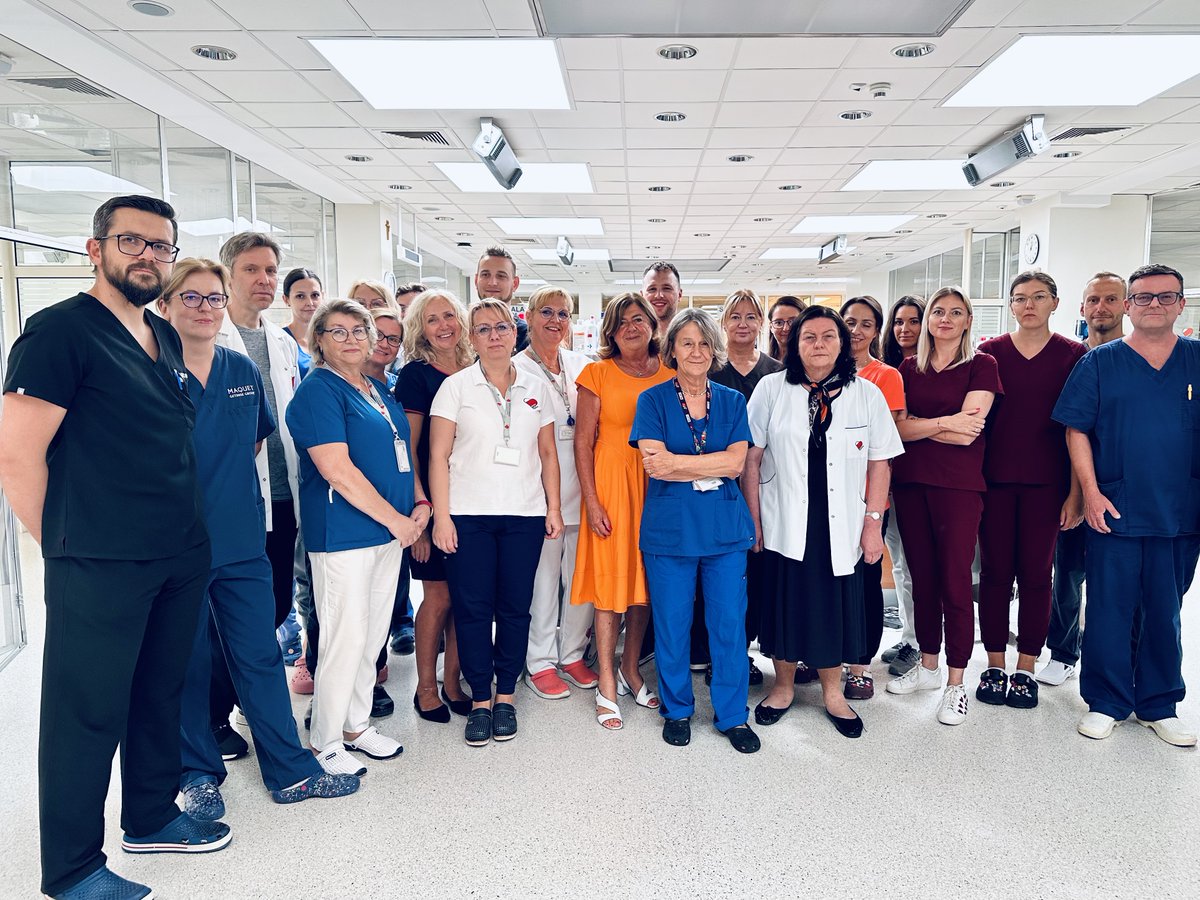 nikardiologii's tweet photo. Kobieta jest 5️⃣0️⃣0️⃣ pacjentką @nikardiologii, u której zastosowano terapię urządzeniem ECMO. Więcej informacji 👉 https://t.co/OX4fvULHu1
#kardiologia #kardiochirurgia #serce #niewydolnośćserca #pacjenci #NIKard #zdrowie #ECMO #poznajNIKard https://t.co/JnLJzRYzNA
