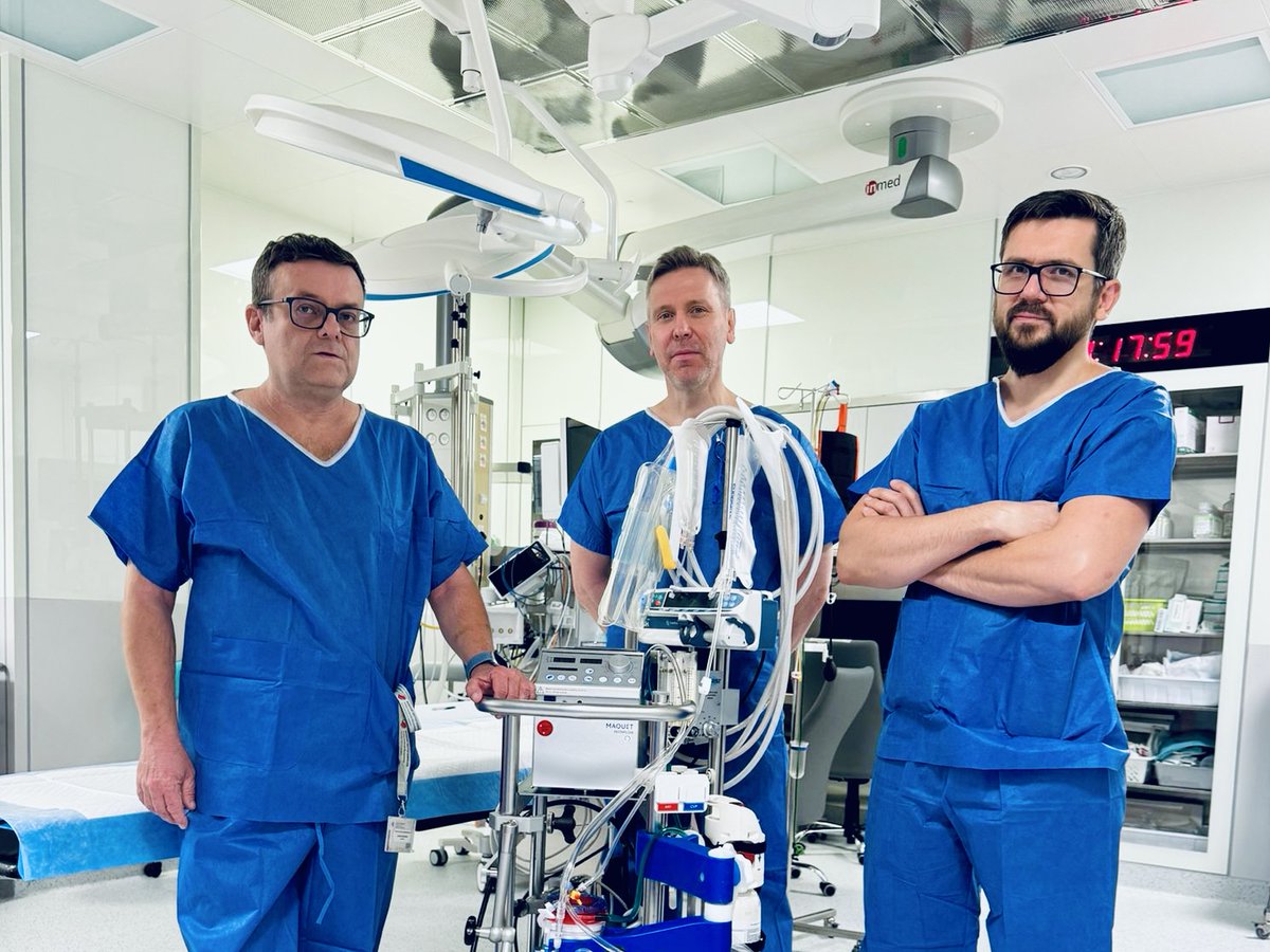 nikardiologii's tweet photo. Kobieta jest 5️⃣0️⃣0️⃣ pacjentką @nikardiologii, u której zastosowano terapię urządzeniem ECMO. Więcej informacji 👉 https://t.co/OX4fvULHu1
#kardiologia #kardiochirurgia #serce #niewydolnośćserca #pacjenci #NIKard #zdrowie #ECMO #poznajNIKard https://t.co/JnLJzRYzNA