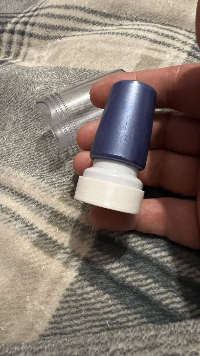 JAYTEEAU's tweet image. The cap was lost from one of my wife’s stamps

2 versions later…

#3dprinting #practicalprinting