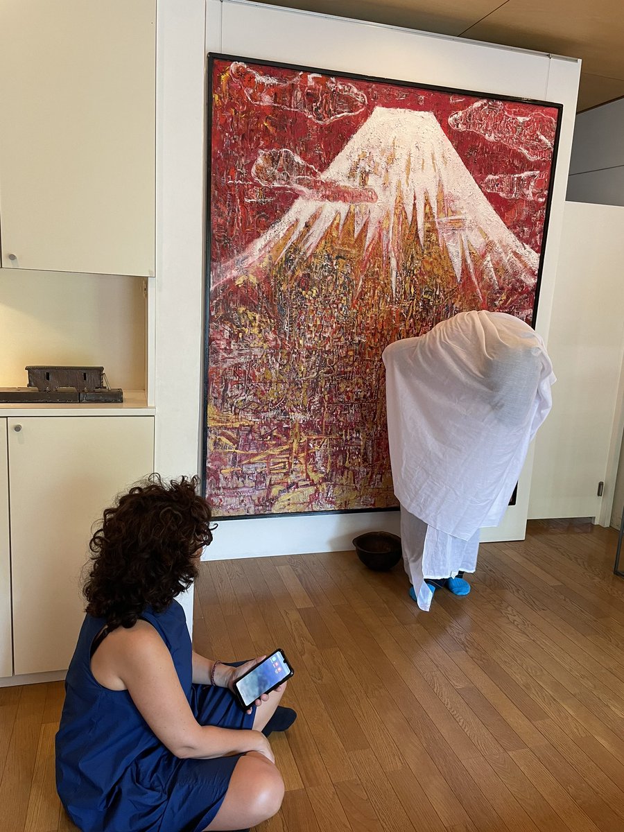 展覧会５日め。
スペインからお友達、来日。
#陶芸八幡工房
#ハチラボ
#展覧会
#家族展
#京都
#ギャラリー揺