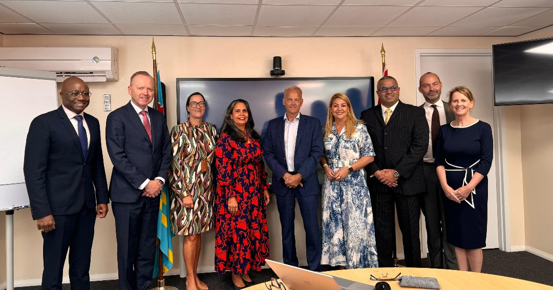 We were honored to welcome a distinguished delegation from VNO—the representation of the Netherlands in Aruba—and meet with the new State Secretary for Kingdom Relations and Digitalisation, Mr. Zsolt Szabó. 

#ArubaAirport  #Gateway2030 #Sustainability #InterIslandConnectivity