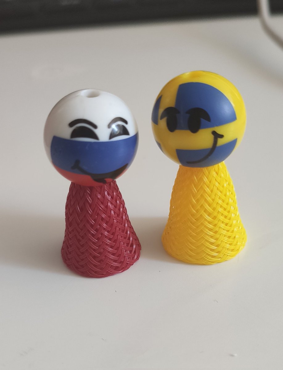 Jaky_cream's tweet photo. look at the shit i found #CountryHumans https://t.co/DiuGDJyq1I