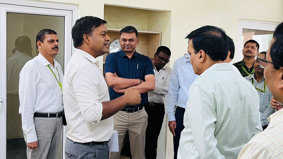 गन्ना विकास विभाग, उ.प्र. द्वारा गन्ना किसानों के हितार्थ विकसित एवं संचालित ‘स्मार्ट गन्ना किसान प्रोजेक्ट अर्थात् एस.जी.के.‘ एवं ‘मोबाइल एप‘ प्रणाली को अन्य प्रदेशों मेंलागू करने का हो प्रयास।
<a href="/CMOfficeUP/">CM Office, GoUP</a>  <a href="/UPGovt/">Government of UP</a> <a href="/InfoDeptUP/">Information and Public Relations Department, UP</a> <a href="/UPCane/">Cane Development UP</a>