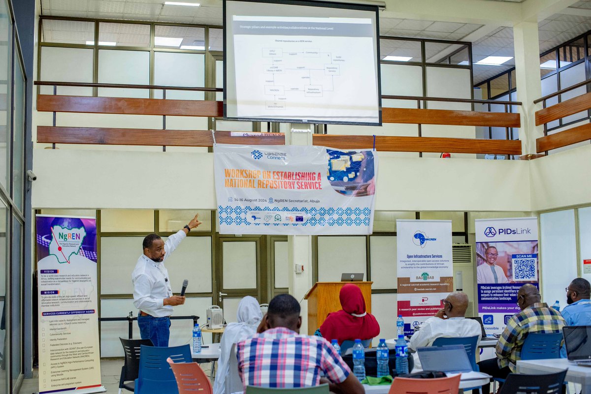 The #LIBSENSEconnect2024 opens today at <a href="/NigerianREN/">Nigerian REN (NgREN)</a> Secretariat. <a href="/paulwalk/">d</a> of @Antleaf takes #repository managers, librarians and IT managers through the benefits and key requirements for cutting-edge repository services. A good preparation for #Nigeria to welcome our