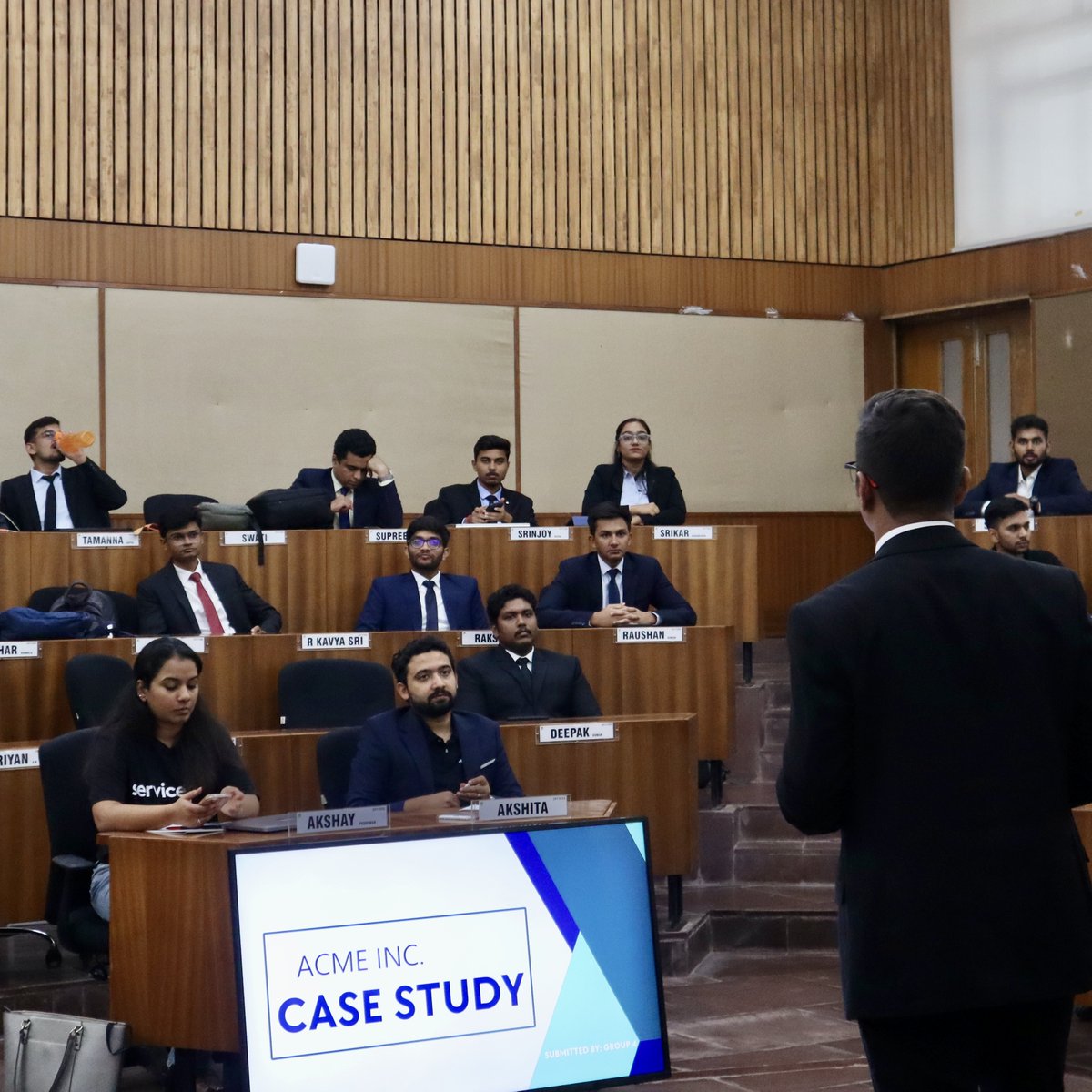 IIM_Udaipur's tweet photo. #IIMUdaipur hosted #ServiceNow for an insightful Meet ServiceNow event, where Mr. Almeen Arif shared company values, culture, and employee empowerment, followed by networking and workshops.
#UnstoppableWithIIMU #BuildingUTogether #BSchool https://t.co/bFXEFEXnNK