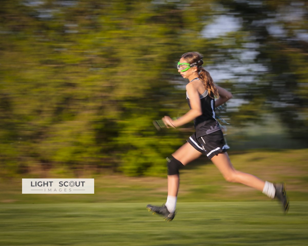 Blasting over the hump day
#lightscoutimages #youractionmypassion #theguynotthegear #samurailacross #stlsamurai #girlslacrosse #womenslacrosse #stllacrosse