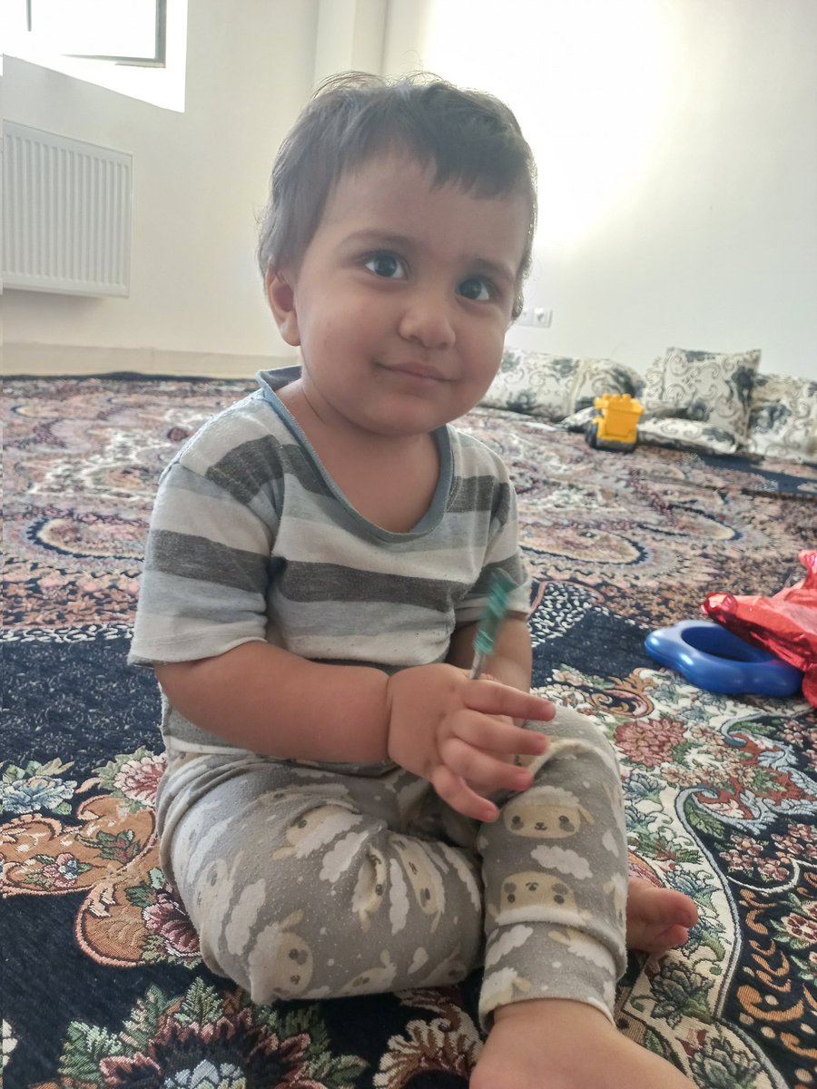Shahriyar9191's tweet photo. چرا توئه خارکصده باید برق رو قطع کنی که این بی گناه نتونه بخوابه سر ظهر؟ https://t.co/vXumdgbqcb