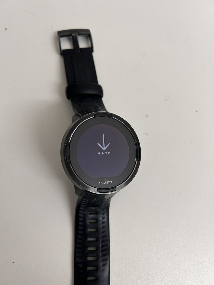 Roving Runner tweet media