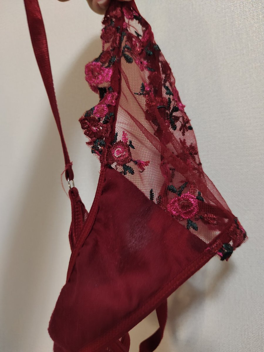 อยากเห็นใส่ตัวนี้ป่าวคะ ?