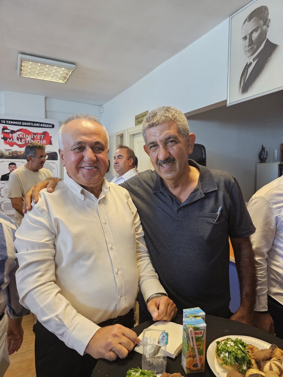 duralikolpak's tweet photo. AK Parti'nin 23. kuruluş yıldönümü dolayısıyla İl Başkanlığında düzenlenen toplantıya katıldık. AK Parti ve Cumhurbaşkanımız Recep Tayyip Erdoğan 23 yıldır milletin sesi ve umudu olmuş, umudu olmaya devam etmektedir. @alicetin_07 https://t.co/Mie46TNqgt