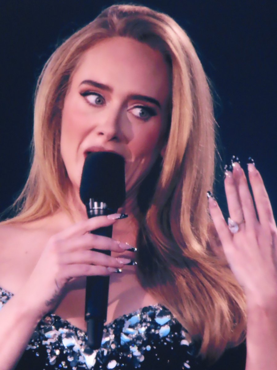 adeledrinkswine's tweet photo. “After sending fans into a meltdown by seemingly announcing she’s engaged for the 100th time this year.” — The Saturn Times 🪐 https://t.co/WCvwFZ1pMf