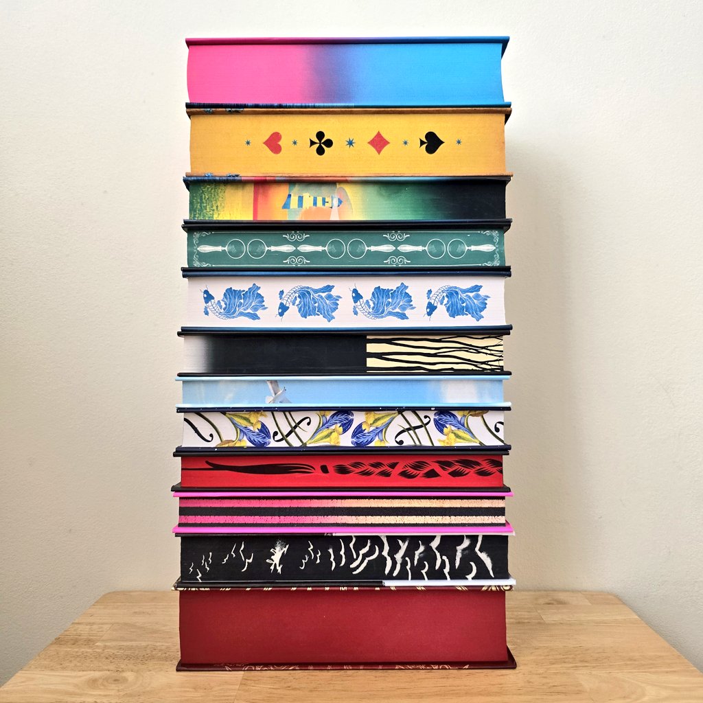 Colin📚 tweet media