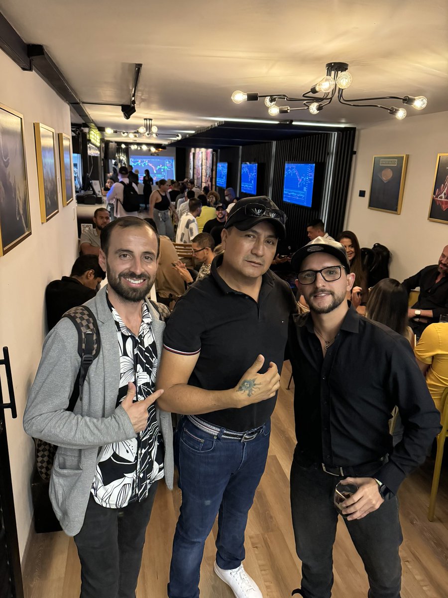 No paramos! Nuestro CEO <a href="/nelson_cabreram/">Nelson Cabrera</a> haciendo alianzas y networking en #crypto <a href="/mindcoffe/">mindcoffe emprendimiento</a> <a href="/Mindcafe_JP/">マインドカフェ 【公式】</a>