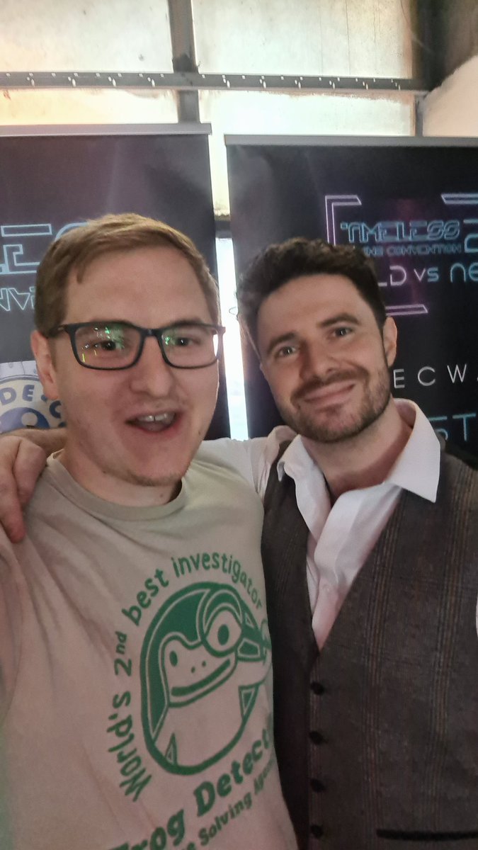 Dantoshou's tweet photo. Just bumped into @JoshStrifeHayes at the Arcade Club! https://t.co/umBfB1ZA1x