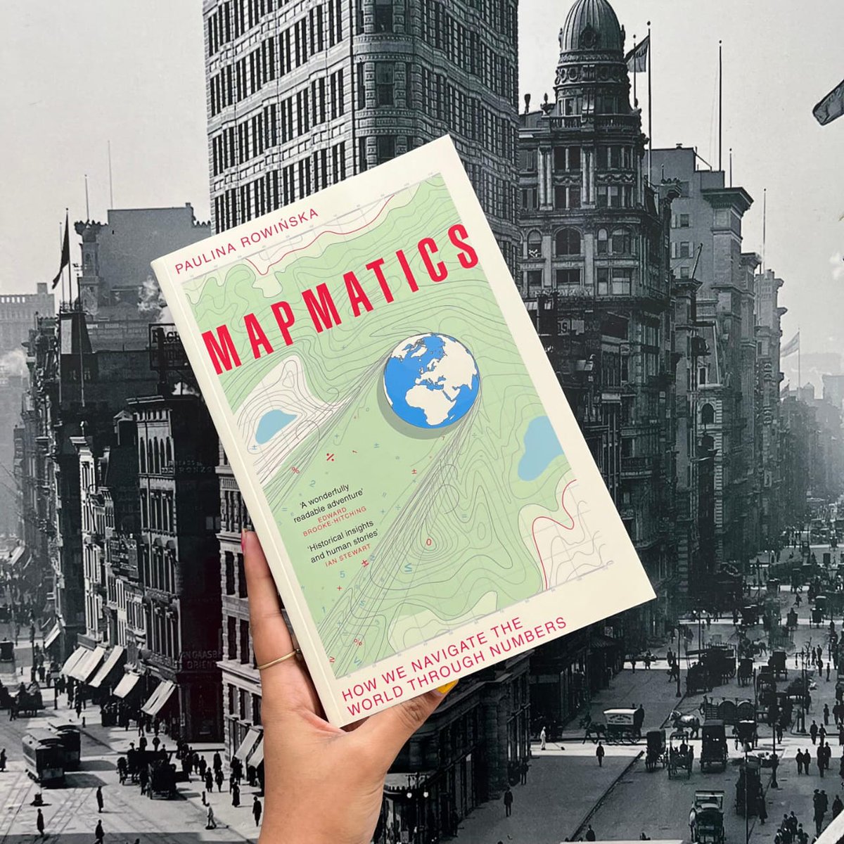 Pan Macmillan India (@panmacindia) on Twitter photo Where should we look for elusive serial killers? Why does remote Alaska have such a large airport? Read MAPMATICS by <a href="/PaulaRowinska/">Dr Paula Rowińska</a> to find out the answers to these questions! 🗺️
Out now: shorturl.at/JddWK Where should we look for elusive serial killers? Why does remote Alaska have such a large airport? Read MAPMATICS by <a href="/PaulaRowinska/">Dr Paula Rowińska</a> to find out the answers to these questions! 🗺️
Out now: shorturl.at/JddWK