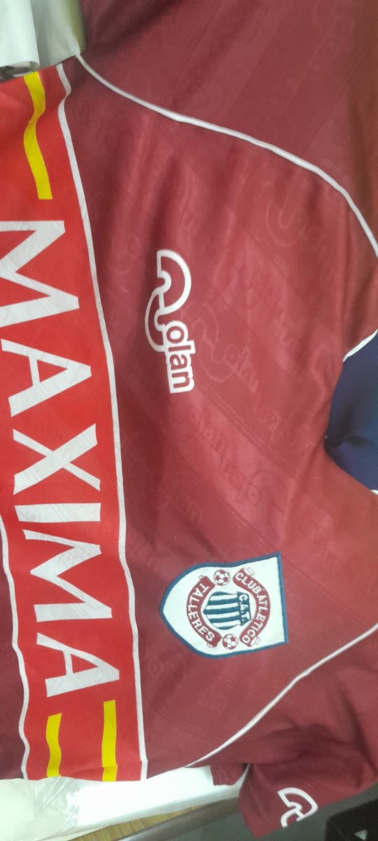 golretro's tweet image. Preventa por MD 

Camiseta Original Re edición Marca Olan Talleres de Cba 

#talleres #bordo #olan