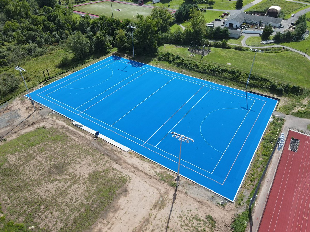 wes_athletics's tweet photo. SHE’S A BEAUT 💙

Hicks Field, future home of Wes Field Hockey, is nearing completion 🦺 

First practice on the sport’s premier surface…just one week away 🤟 https://t.co/Q2MvOxwpZ5