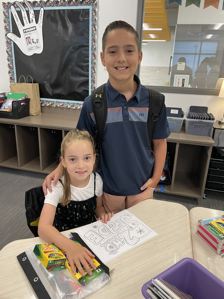 ArminMizaniTX's tweet photo. It’s back to school for the students of @KellerISD. Looking forward to a great academic school year and grateful for all the educators who have worked hard to make this the best school year yet! #KISDFirstDay https://t.co/C4JyuzFLui