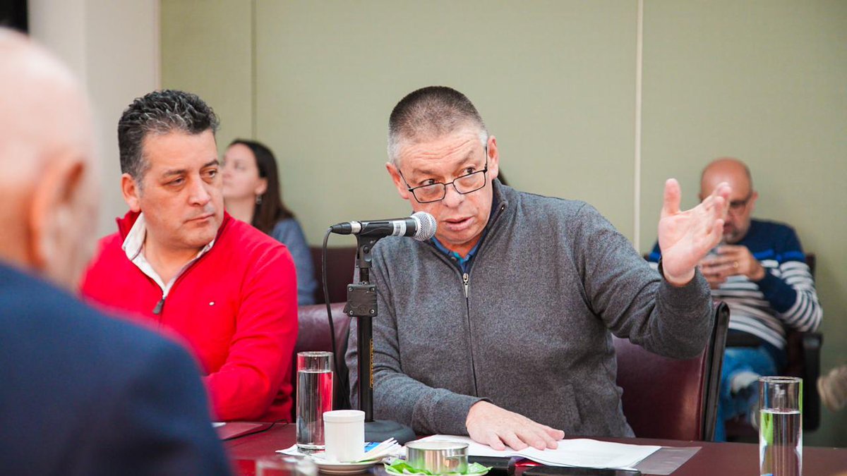 FernandezRamon_'s tweet photo. #ComH despacho por unanimidad al proyecto de declaración de interés de la “Escuela Nacional de Educadores Ambientales”, un programa de capacitación durante tres meses a jóvenes de Tucumán, Neuquén y Buenos Aires de 15 a 18 años ♻️Educación y capacitación♻️ proyectos comunitarios https://t.co/V4fioNu8bu