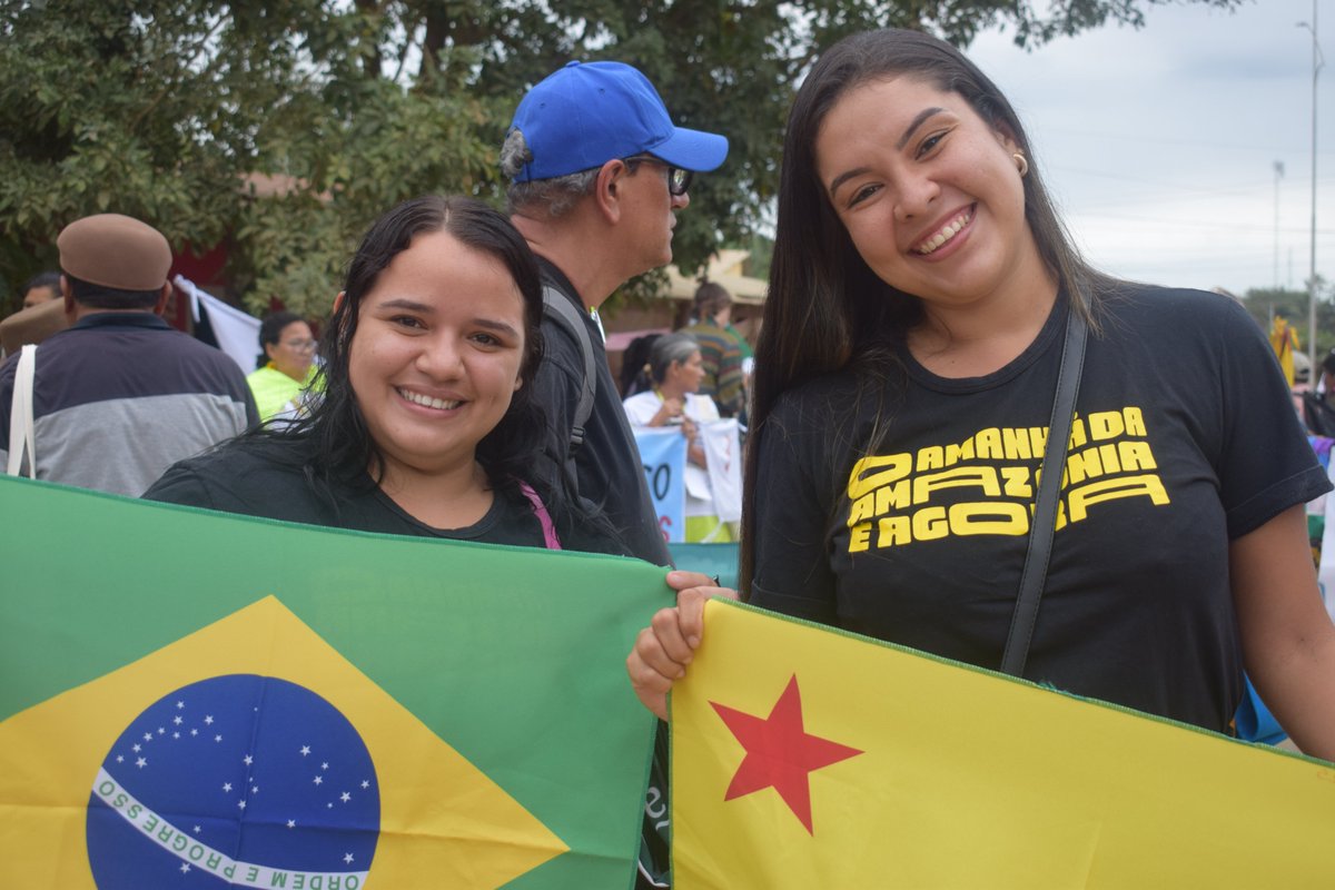 repam_amazonia's tweet image. 🔴 Desde la REPAM decimos a viva voz: ¡¡Vivan las juventudes!! Esas que hoy en día mantienen la esperanza de proteger nuestra #Panamazonía y que creen que es posible garantizar las condiciones necesarias para la preservación de la vida. 

#repam10años #juventud #amazonia