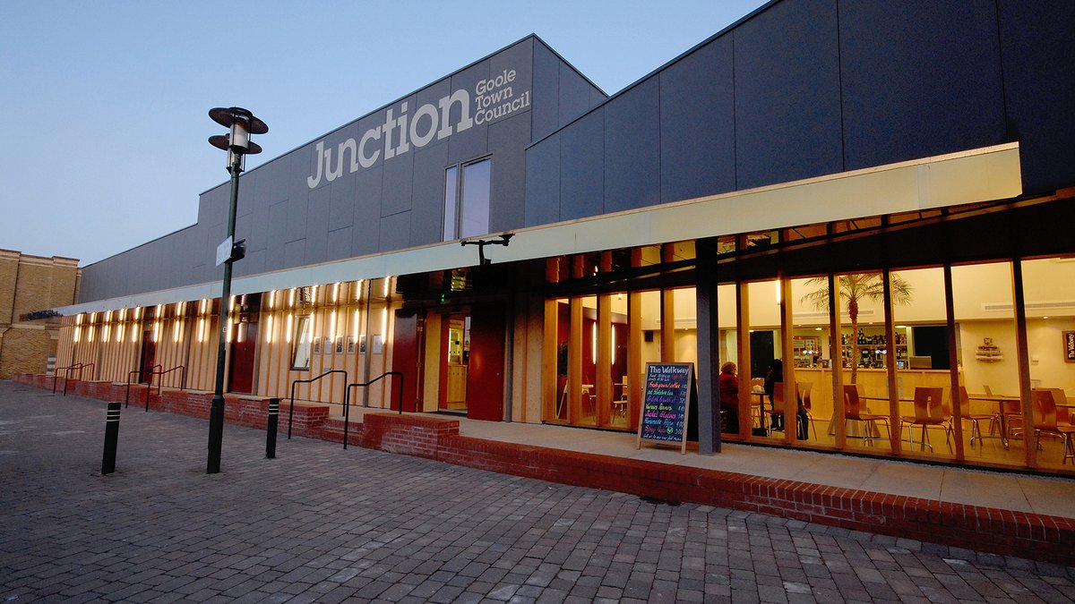 Elle M. Davidson tweet media