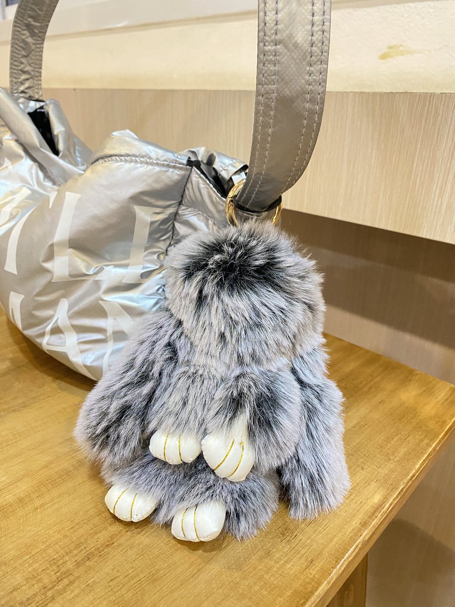 gged___'s tweet image. น้องกระต่ายขนฟู น่ารักนุ้บนิ้บ ✨
ราคาหลักสิบ จึ้งมาก‼️

🍄พิกัด s.shopee.co.th/4VJDDm1WQs

#ของถูกและดีมีจริง #ช้อปปี้ถูกชัวร์ #ช้อปปี้ป้ายยา