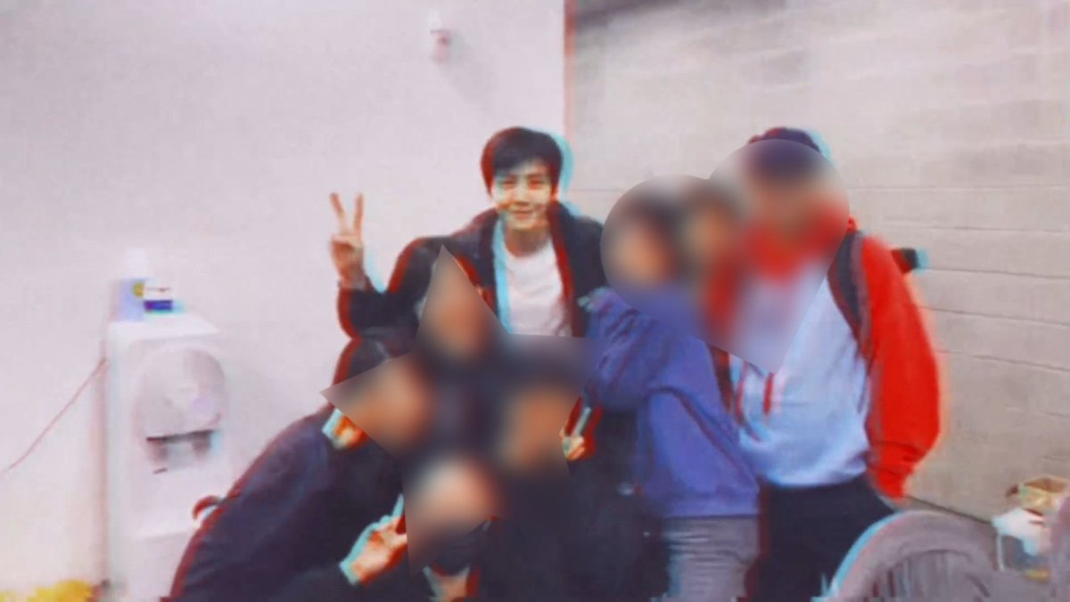 seonho_pics's tweet photo. 📸 kim seonho with the tyrant staff/cast (filming period: jan-apr 2023)

— a thread —
#TheTyrant #폭군 #KimSeonHo #김선호 https://t.co/ZgpR1aQb1Y
