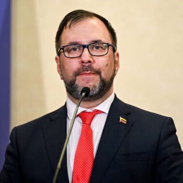 eduardomenoni's tweet photo. 🚨| ÚLTIMA HORA: El Régimen de Nicolas Maduro espió ilegalmente a los expertos electorales de la ONU en Venezuela. Todo lo que hace Maduro y la élite chavista de privilegiados. ES ILEGAL, no importa cuando leas esto. 🇻🇪 https://t.co/RGc2ojF0ow