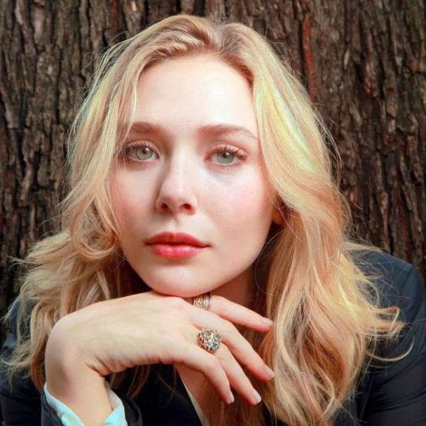 ᅠᅠᅠᅠᅠᅠᅠ
пожалуй только в летние вечера,где-то около моря с близкими людьми или человеком,я могу почувствовать,что все не так уж и плохо,как кажется
ᅠᅠᅠᅠᅠᅠᅠ