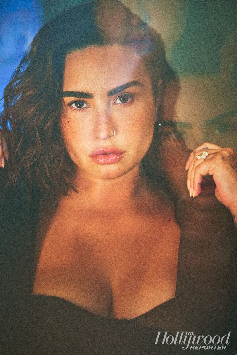 tracklist's tweet photo. A beleza de Demi Lovato para a The Hollywood Reporter 😮‍💨🤎 https://t.co/jankRD1pe0